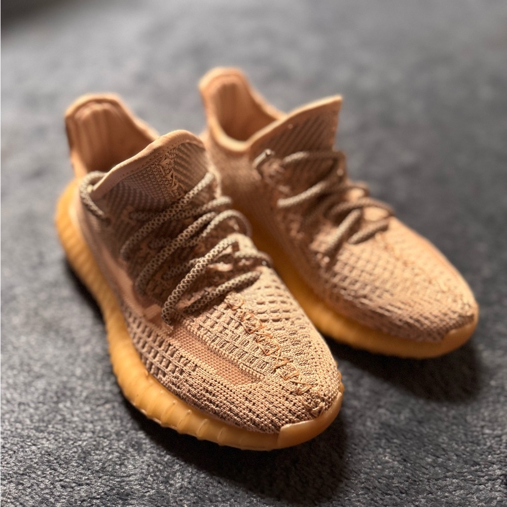 adidas Yeezy Boost 350 V2 Tan